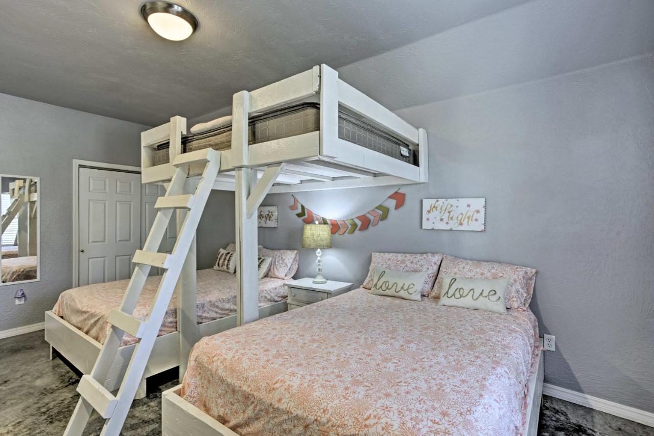 Modern Retreat With Gas Grill - Walk To Lake Texoma! Kingston Экстерьер фото