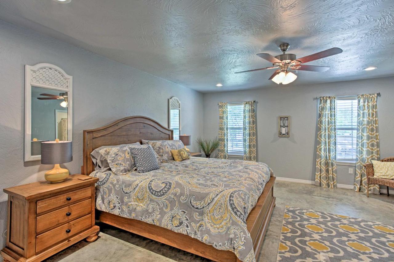 Modern Retreat With Gas Grill - Walk To Lake Texoma! Kingston Экстерьер фото