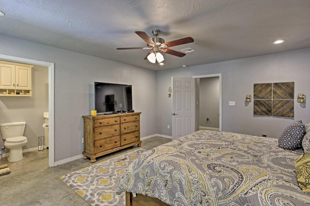 Modern Retreat With Gas Grill - Walk To Lake Texoma! Kingston Экстерьер фото